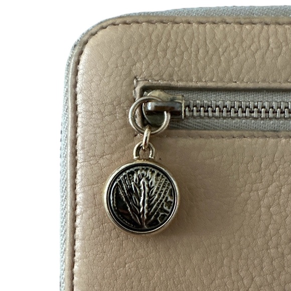 BVLGARI MONETE Wallet Leather Round Zipper - Picture 9 of 16